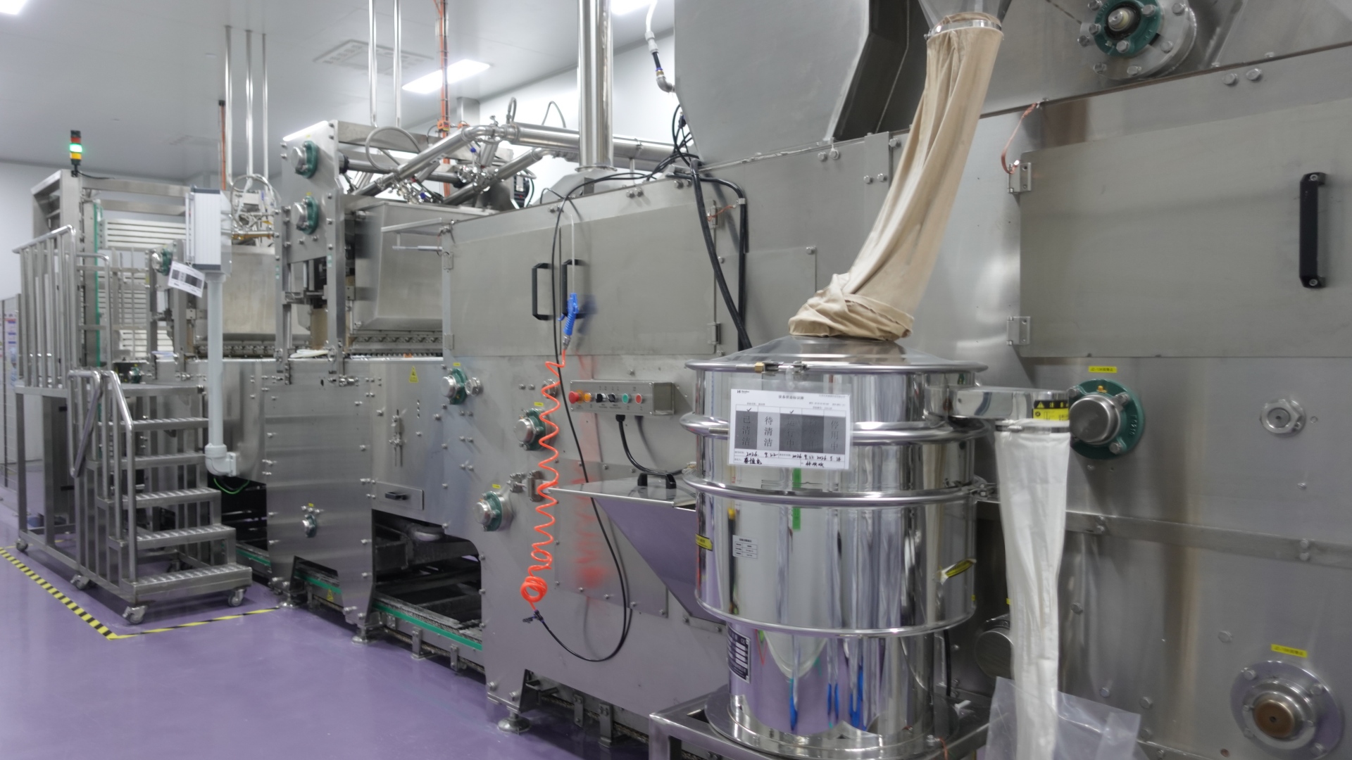 GMP Nutritional Gummies Factory with Advanced Equipment